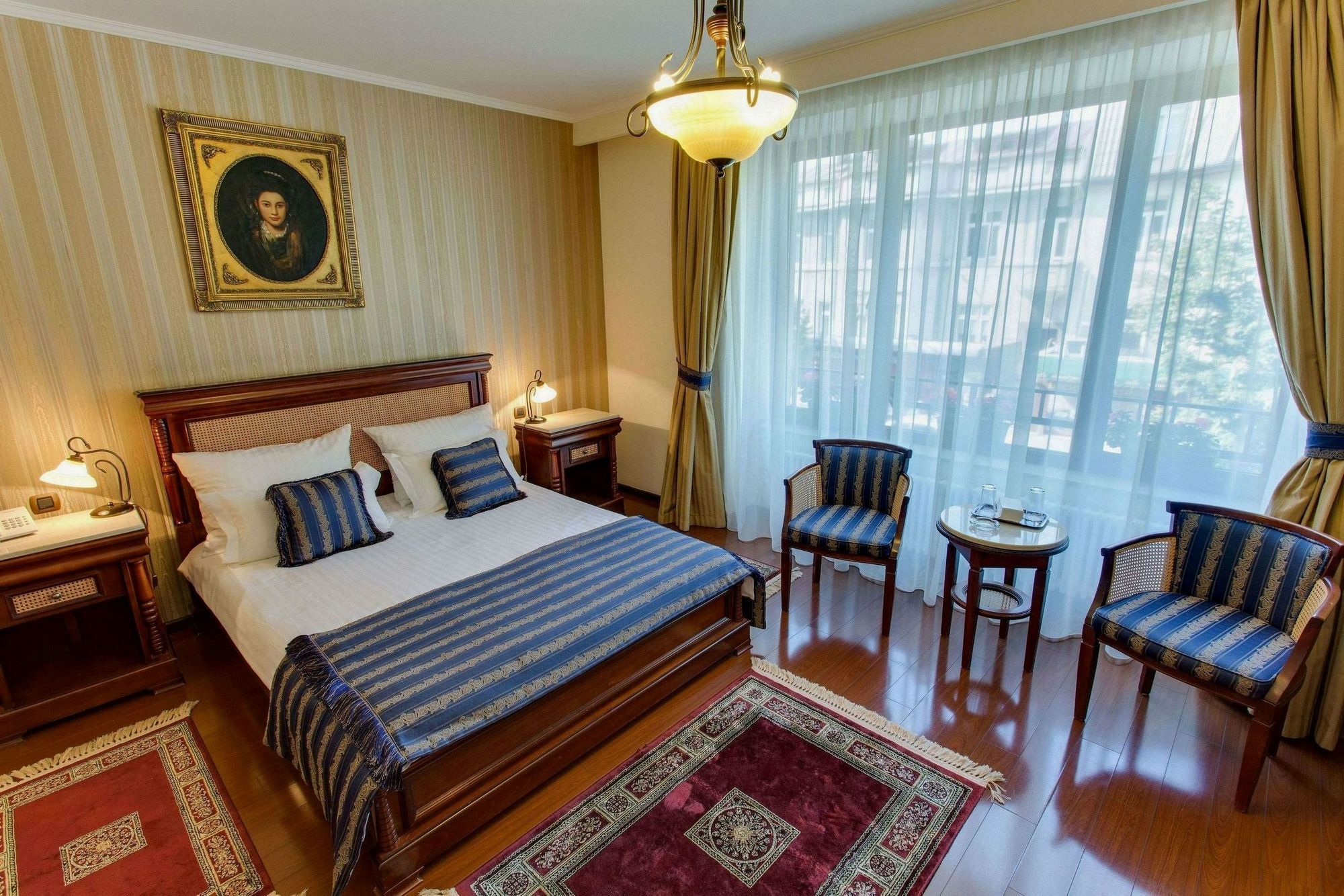 Vila Paris Boutique Hotel Bukarest Exteriör bild